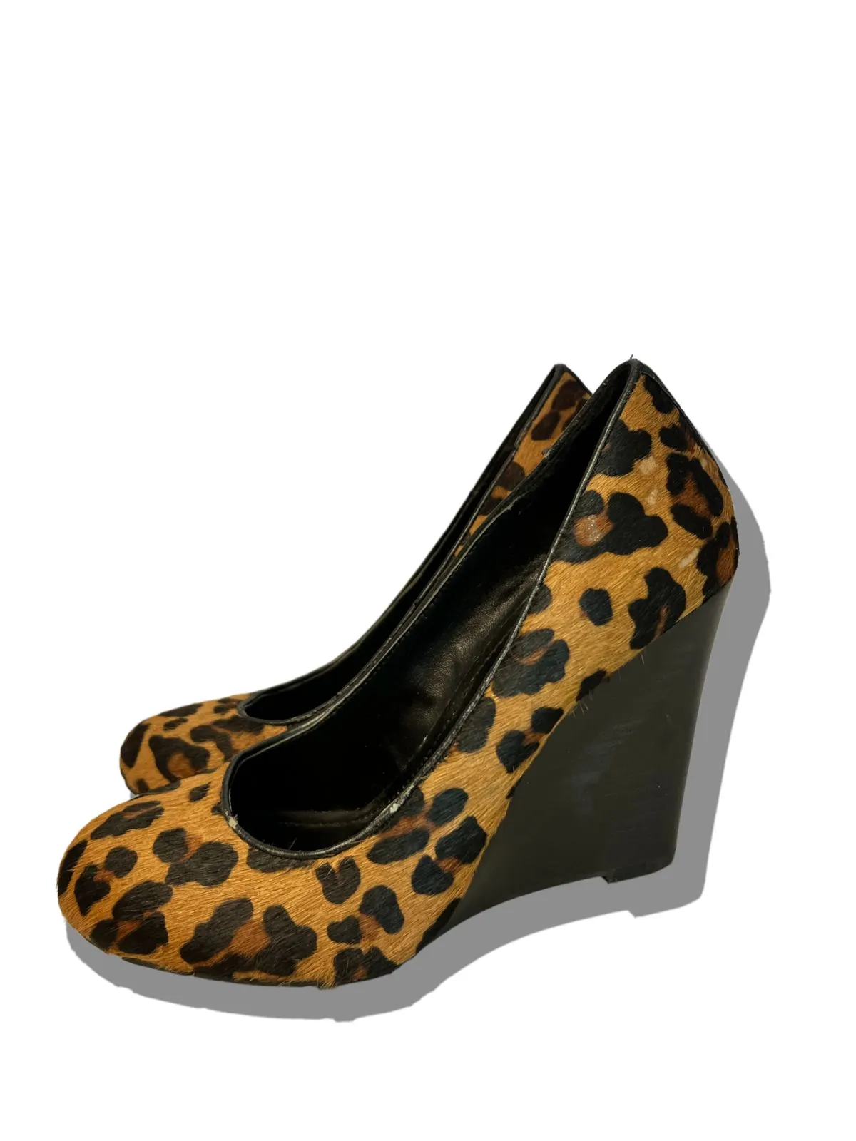 BCBG Generation Leopard Print Calf Hair Wedges (PREOWNED)