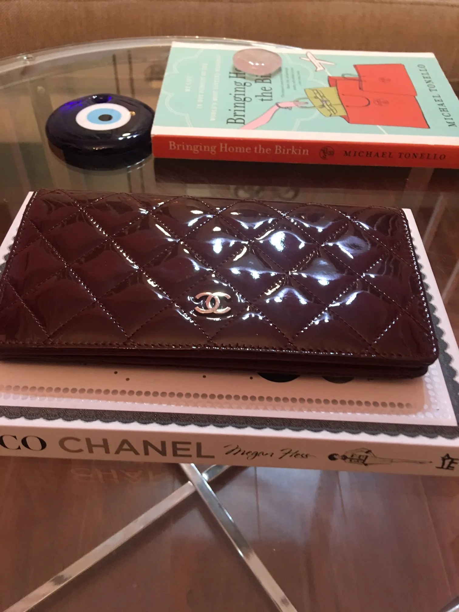 Chanel bi-fold quilted wallet