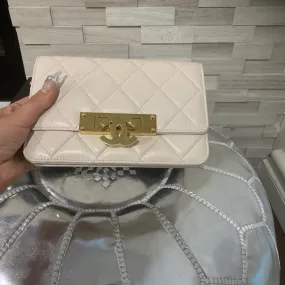 Chanel golden class woc