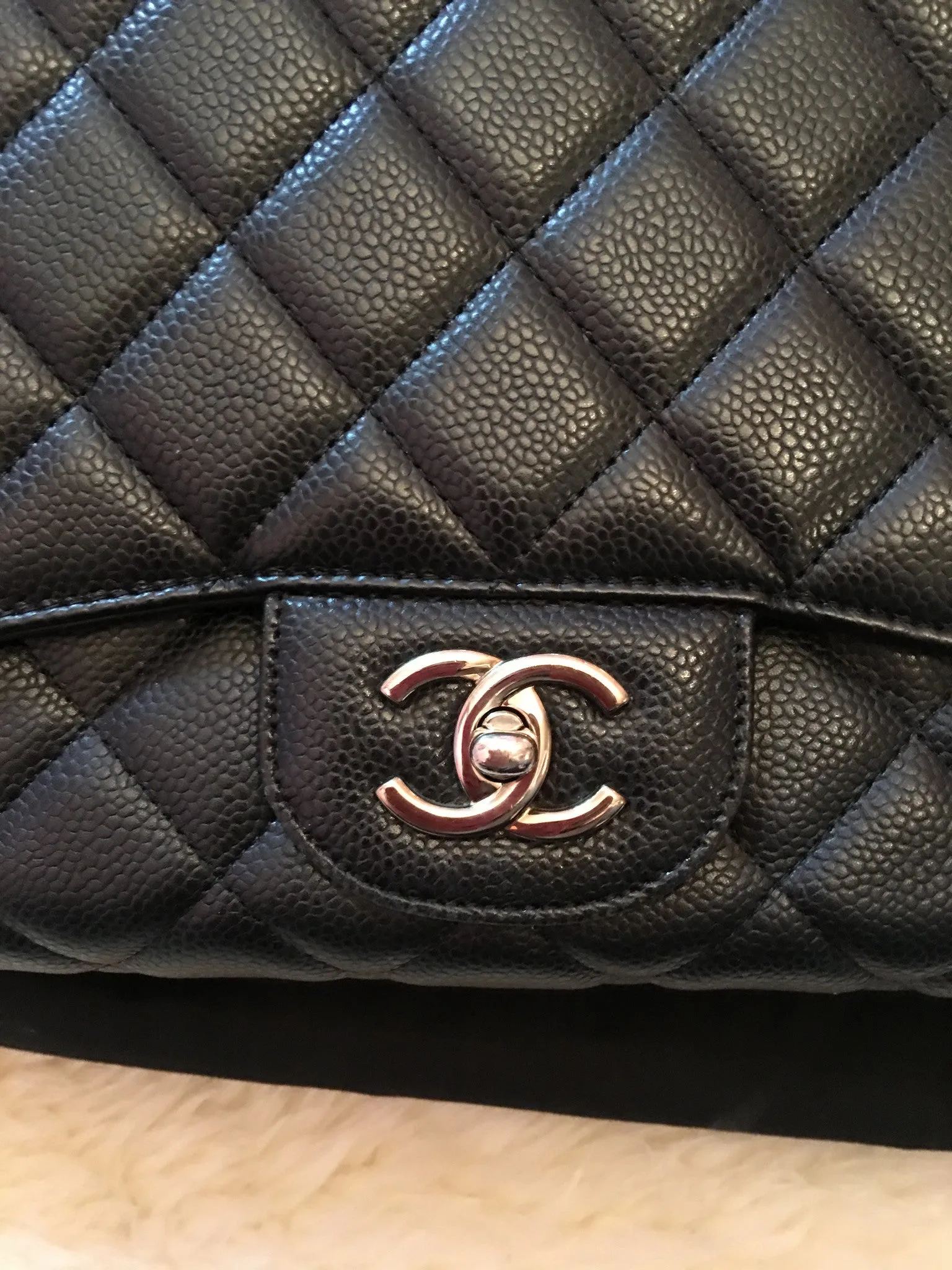 Chanel Jumbo Classic