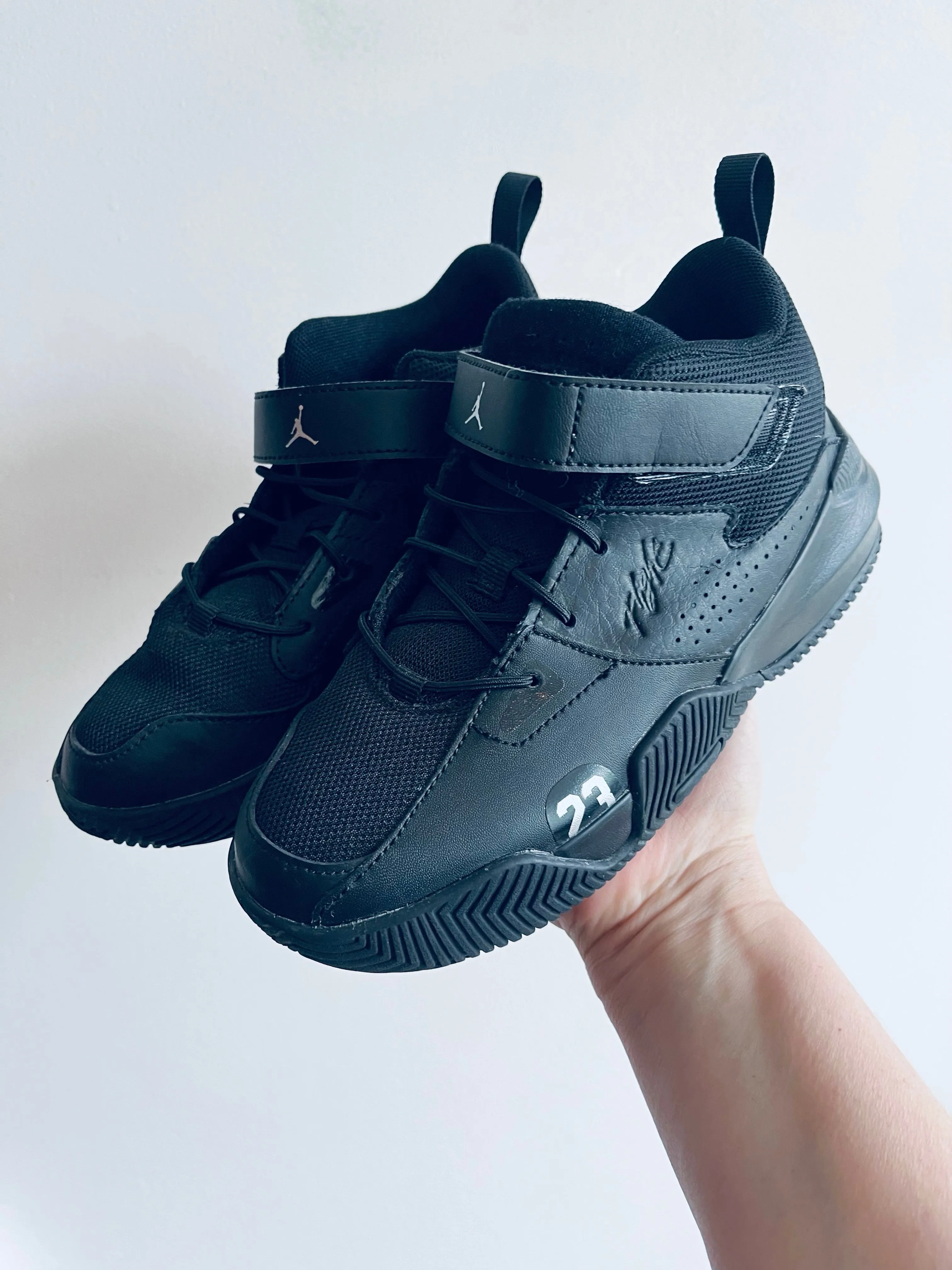 Elastic Lace & Velcro True Flight Shoes // 2 Kid