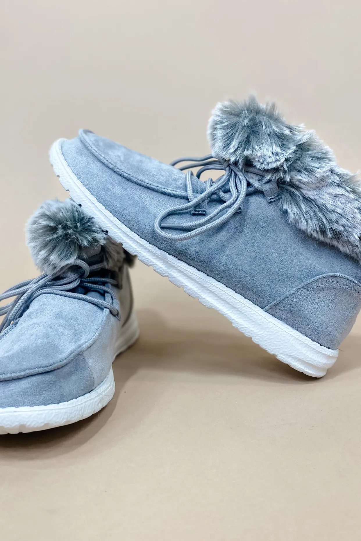 Eskimo Kisses- {Gray & Tan} Suede Lace Up Moccasins w/ Faux Fur Trim