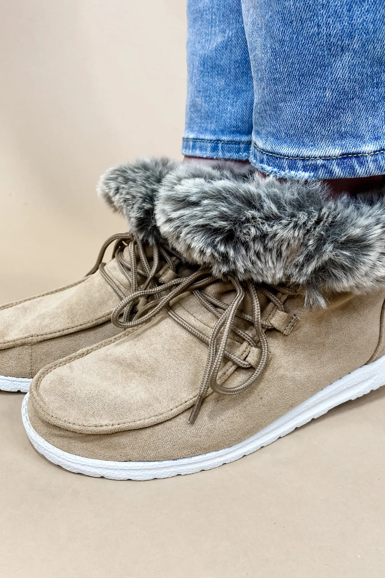 Eskimo Kisses- {Gray & Tan} Suede Lace Up Moccasins w/ Faux Fur Trim