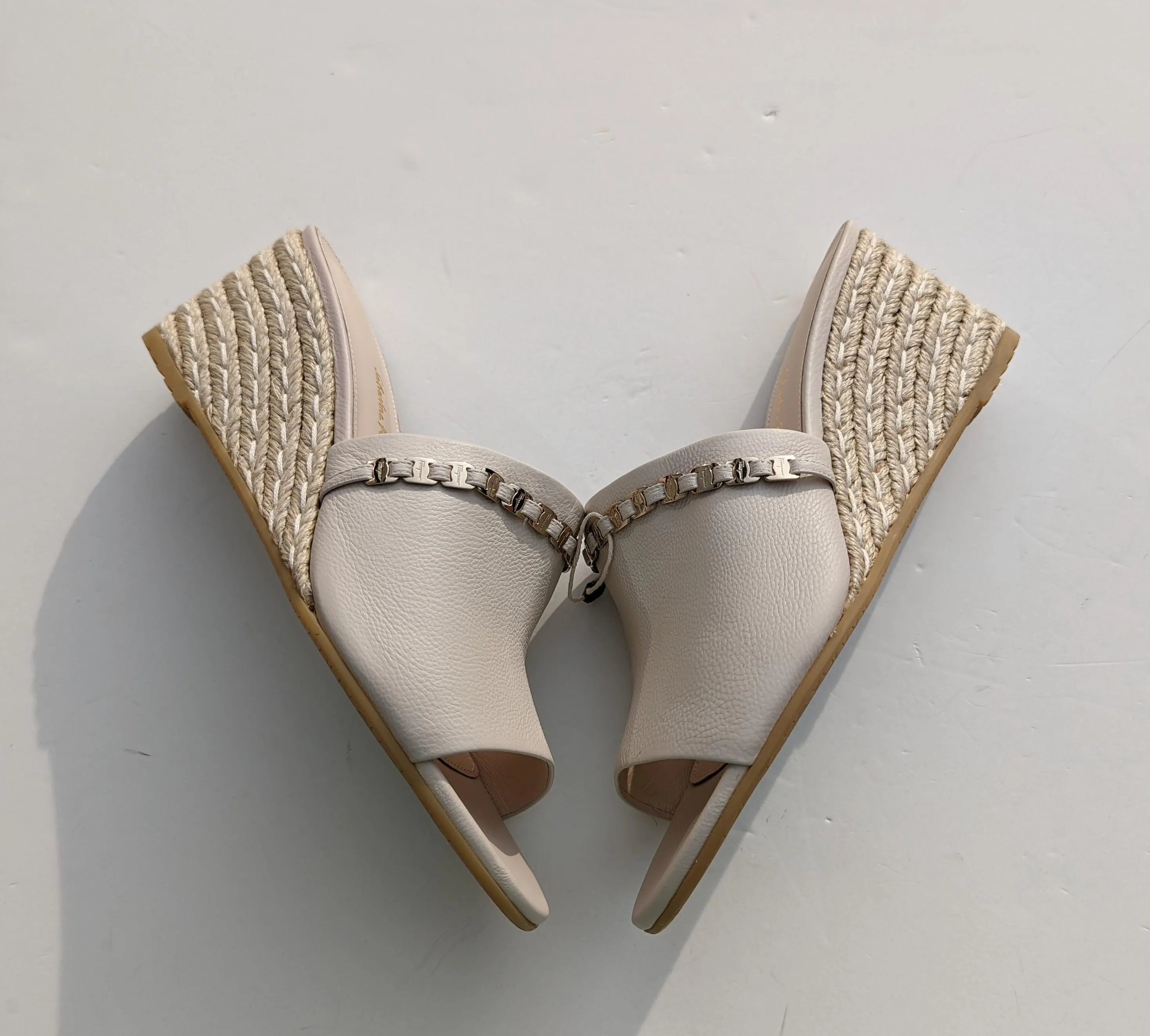 Ferragamo Thassos Bone Cream Calf Leather Slides Espadrilles Wedge Sandals