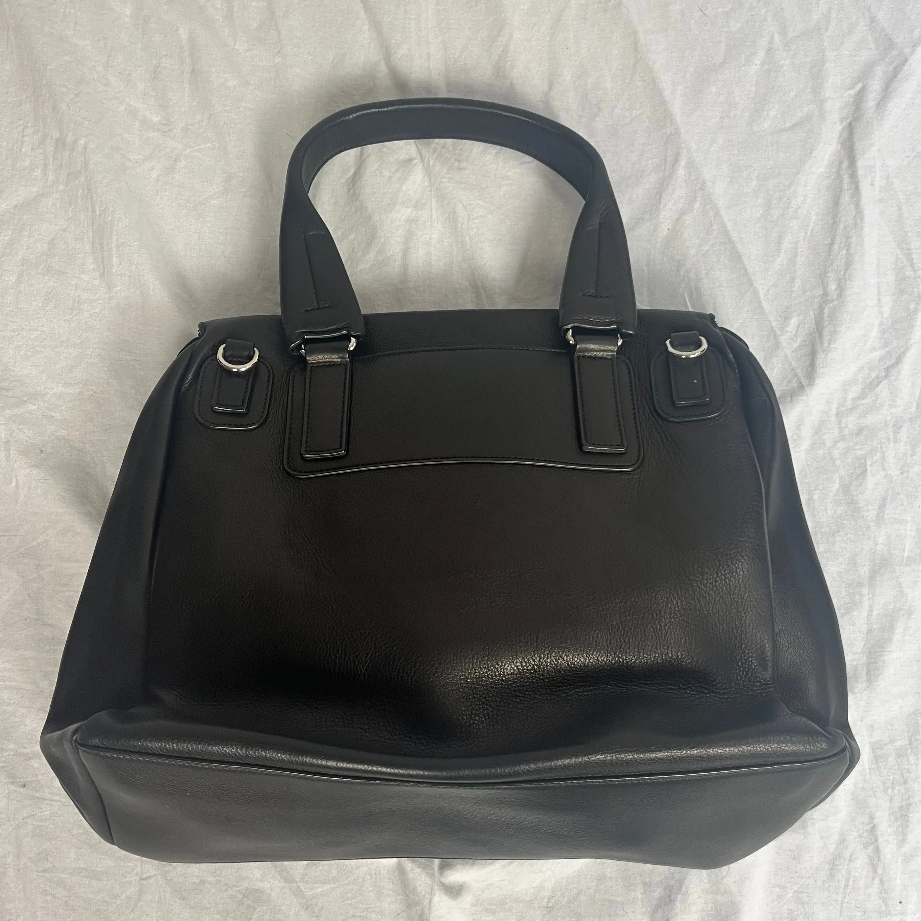 Givenchy Black Smooth Leather Large Shoulderbag