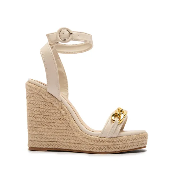 Qupid Cascade Wedges