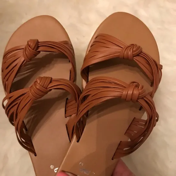 Vanessa Sandals- Camel